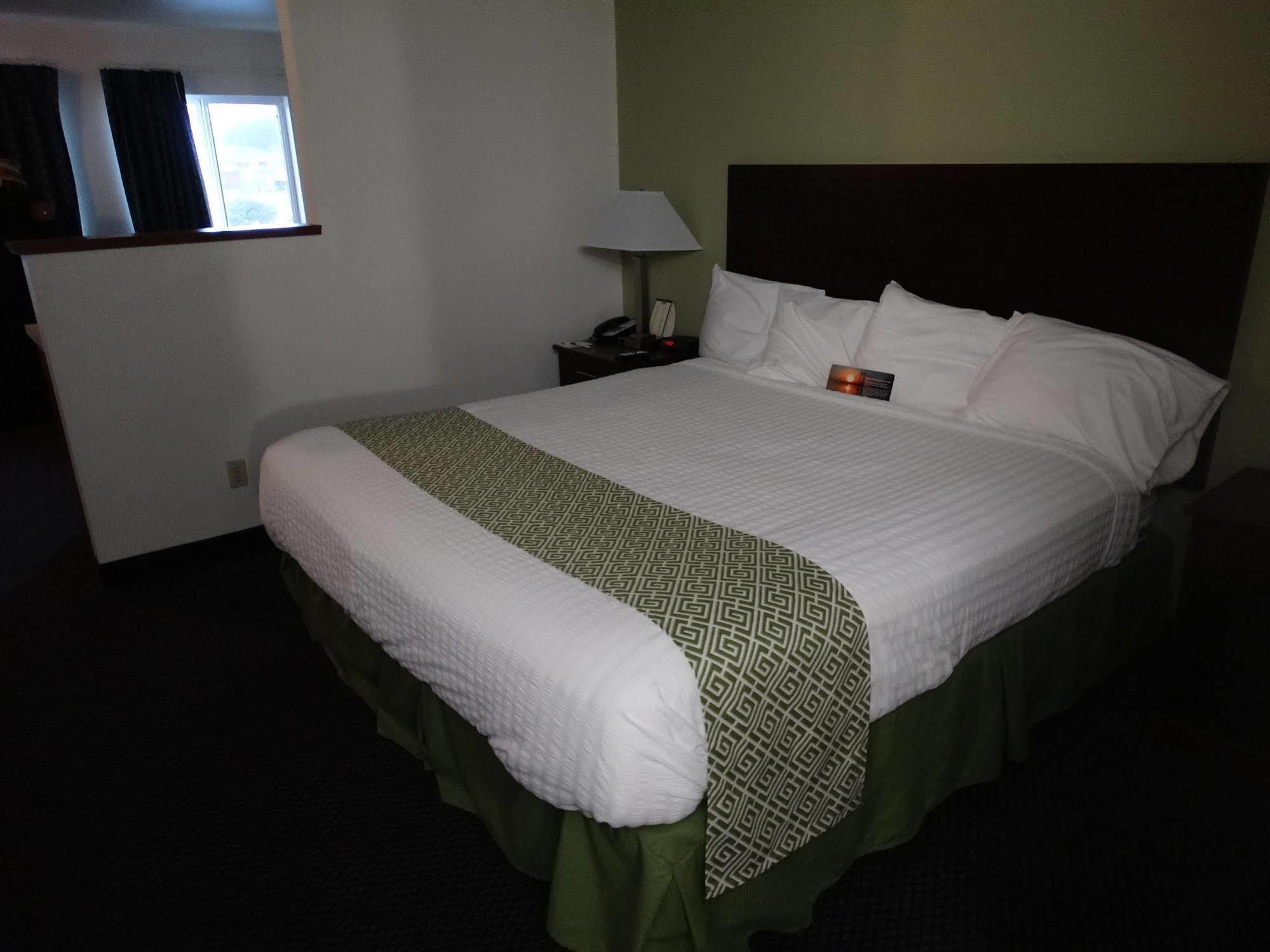 Quality Inn & Suites Kennewick Tri-Cities Exterior photo